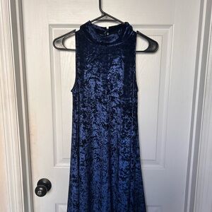 Lulu's Navy Velvet Midi Dress